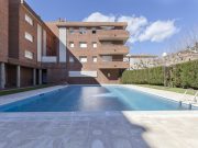 Foto BIG APARTMENT WITH POOL AND PARKING