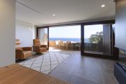 Foto MODERN SEA VIEWS APARTMENT with POOL