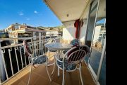 Foto Apartment with terrace near beach 2